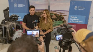 La Costa: Cardozo y Tolosa Paz entregaron herramientas y maquinarias a emprendedores productivos