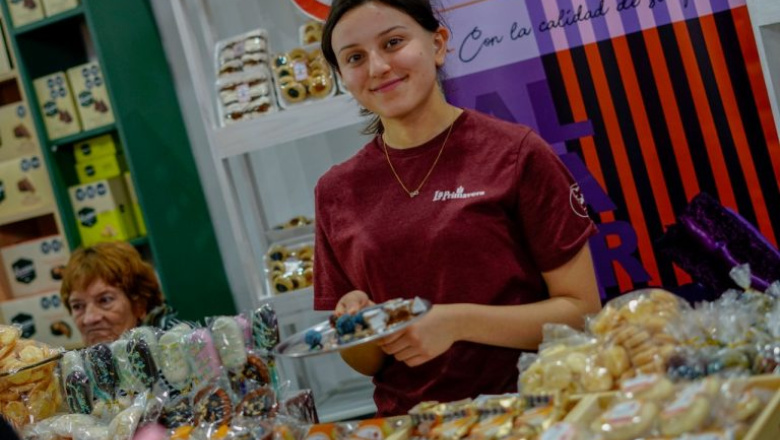 La Fiesta Provincial del Alfajor Costero volvió a convocar a miles de personas en su 11° edición