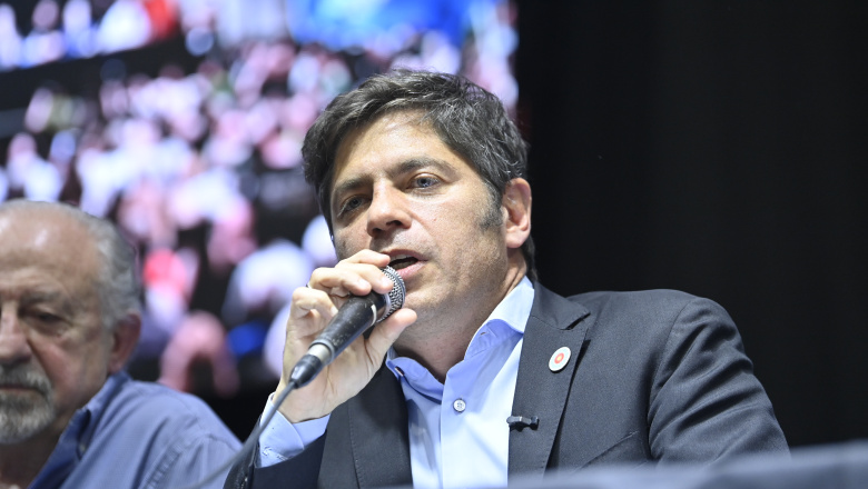 Kicillof: "En octubre vamos a llenar el Congreso nacional de compañeros que defiendan los derechos de nuestro pueblo"