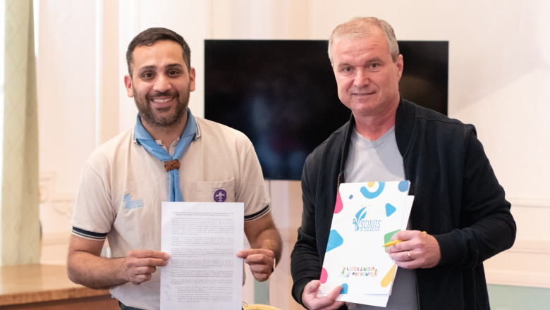 Monte: importante firma de convenio con el Grupo Scout Laguna de Monte