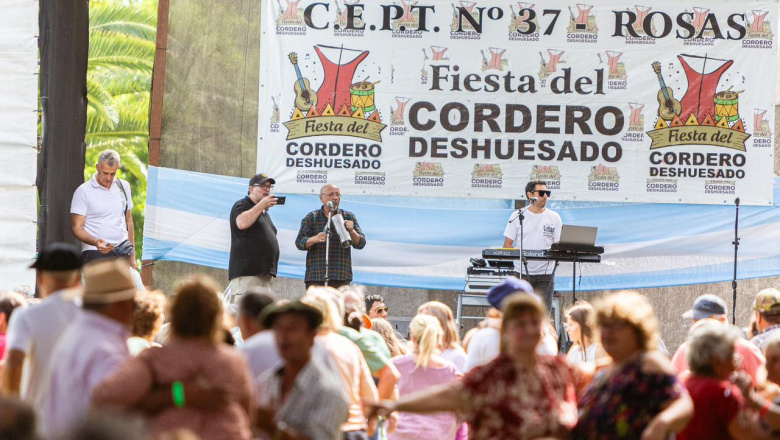 Las Flores: la comunidad rural de Rosas brilló con la 11° Fiesta del Cordero Deshuesado
