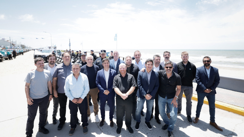 Kicillof lanzó en Santa Clara del Mar "uno de los Operativos de Sol a Sol más grandes de la historia"