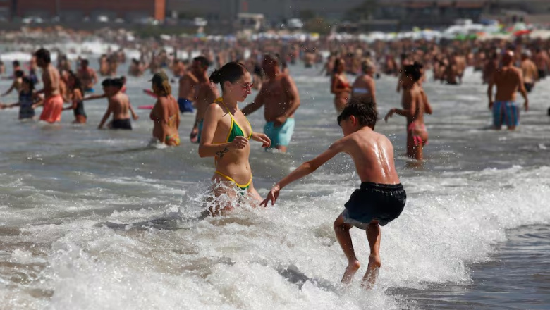 Una ola gigante causó un muerto y 35 heridos en Santa Clara del Mar