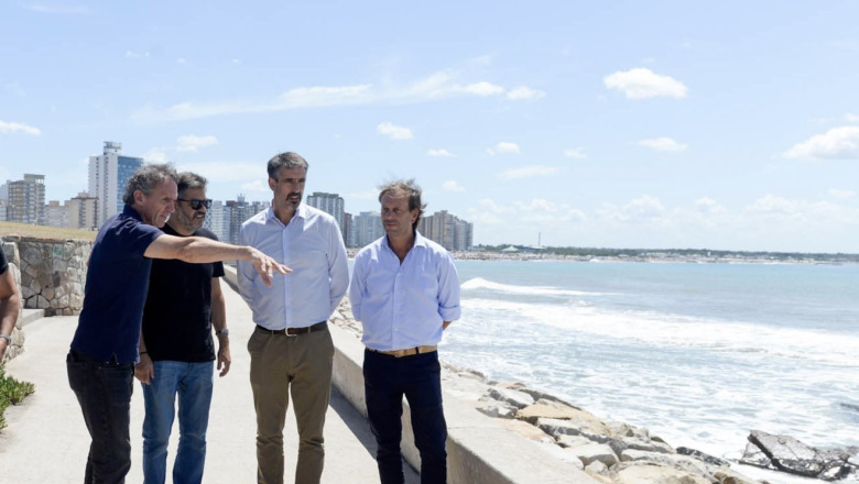 Katopodis recorrió el nuevo CAPS de Miramar y anunció la licitación del Hospital Subzonal