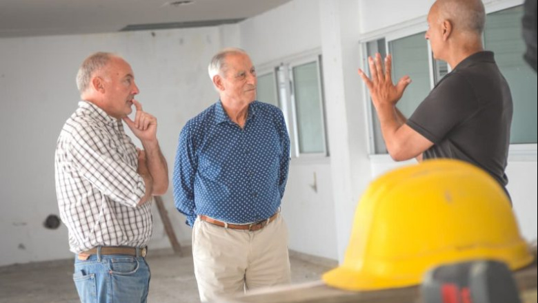 Se realizan obras en los polideportivos municipales de Santa Teresita y Mar de Ajó