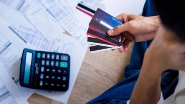 Argentina al Rojo Vivo: seis de cada diez hogares ahogados por deudas bancarias