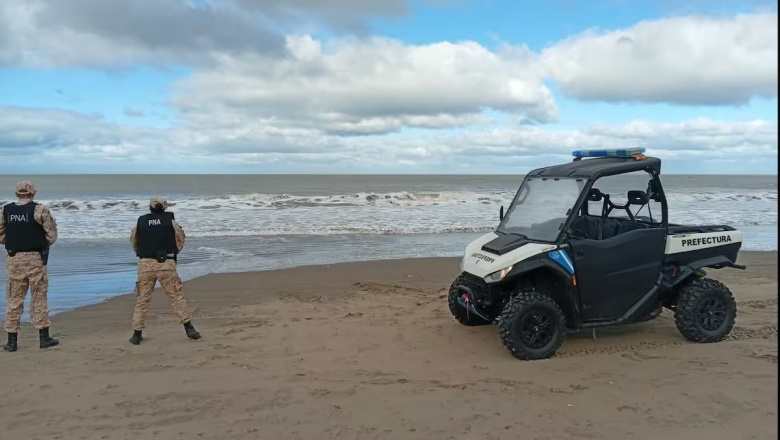 Santa Teresita: sumaron un avión a la búsqueda de los dos kayakistas desaparecidos