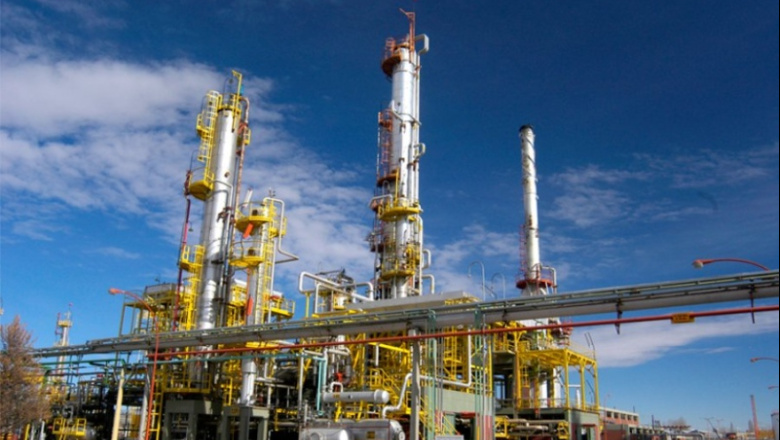 Senador bonaerense presentó un proyecto para proteger las refinerías y garantizar la soberanía energética