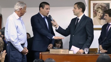 Cristian Cardozo juró como intendente del Partido de La Costa