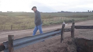 Pila: el intendente Walker supervisó obras en caminos rurales