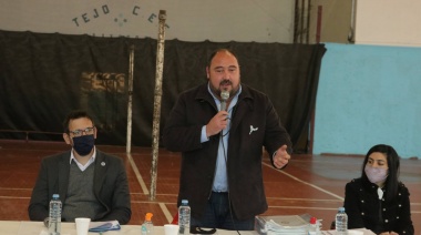 General Paz: el presidente del Banco Provincia y el intendente Alvarez encabezaron acto de entrega de escrituras