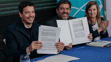 Bianco visitó La Costa y firmó convenio para impulsar la educación universitaria