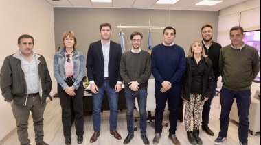 Simone: “Volvemos a poner en marcha más obras en Ayacucho”