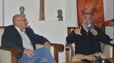 Miguel Fernández visitó distritos de la región y respaldó candidatos a intendentes radicales