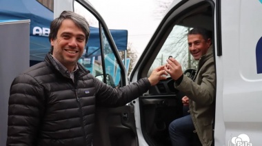 Pila: se realizó la entrega de un vehículo, insumos y materiales en ABSA