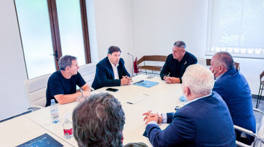 Acuerdo entre CEAMSE y el municipio de Las Flores para mejorar el servicio y la gestión ambiental en el distrito