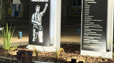 A 40 años de México '86, Ranchos inauguró un monumento en homenaje al Tata Brown