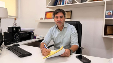 Castelli impulsa la primera Carta Orgánica Municipal de la provincia