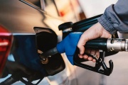 Rige un nuevo aumento de los combustibles en todo el país