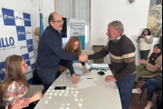Tordillo: familias firmaron el título de propiedad a través del programa "Mi escritura, mi casa"