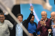 Fuerza Patria apura la recorrida de campaña en Provincia y marcha a San José 1111