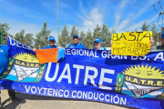 Trabajadores y dirigentes de UATRE de todo el país se manifestaron en Expoagro por salarios y contra el impacto de la reforma laboral