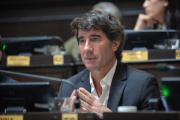 El diputado Civale presentó proyectos para desdoblar los comicios bonaerenses y fortalecer la autonomía municipal