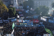 Masivo reclamo universitario contra el Gobierno Nacional