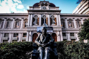 Por la "campaña anti argentina", LLA de la Provincia impulsa arancelar las universidades y hospitales en la provincia