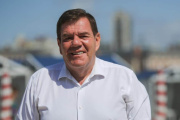 Montenegro se volvió a calzar el traje de intendente de Mar del Plata